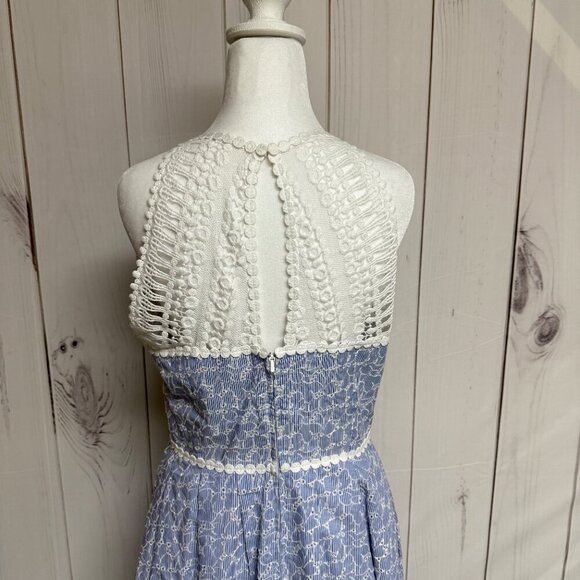 Lilly Pulitzer Tori Dress Size 8 Crew Blue Floral Eyelet NWT - Picture 6 of 15
